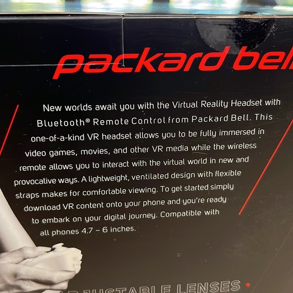 Virtual Reality Headset with Bluetooth - Picture 3 of 4